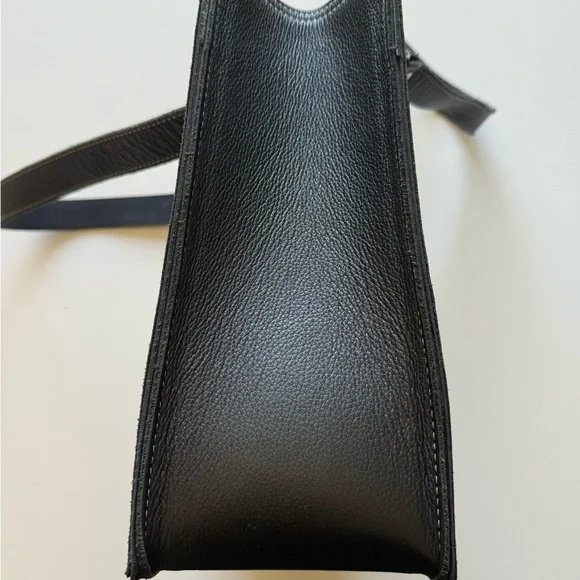 Leather Harley Davidson Studded Tote Bag - Picture 3 of 9